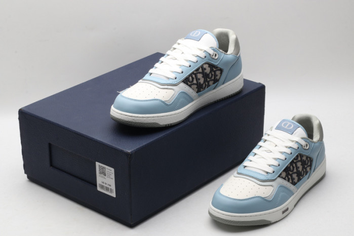 d1or b27 sneaker