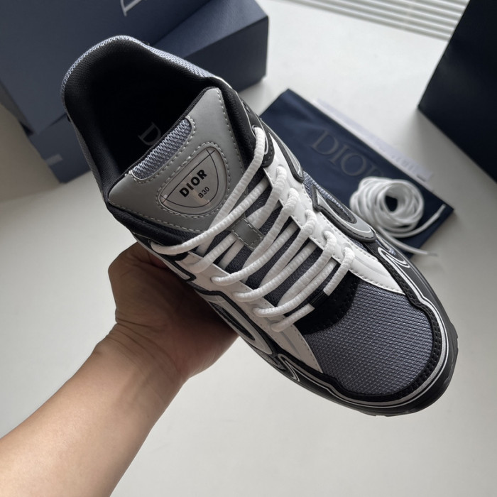 d1or b30 sneaker