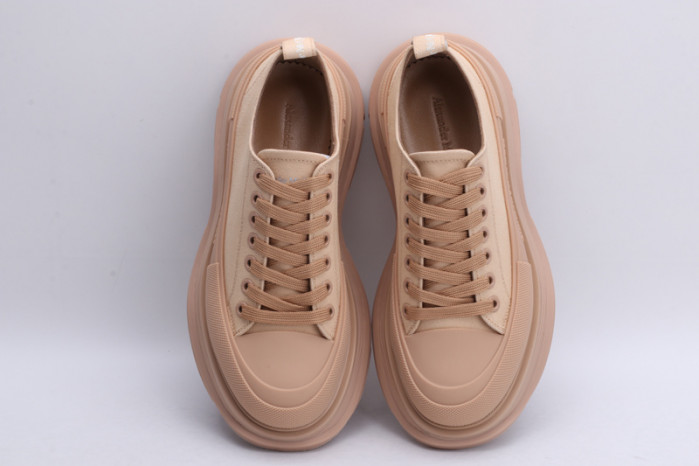 mcqueen tread slick