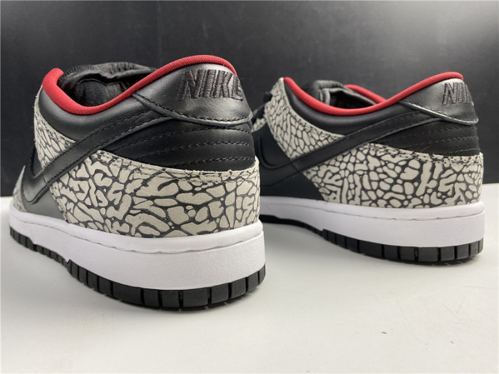 S*pre* x nike sb dunk low pro 