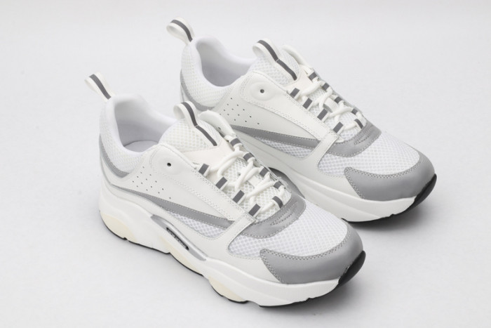 d1or b22 sneaker
