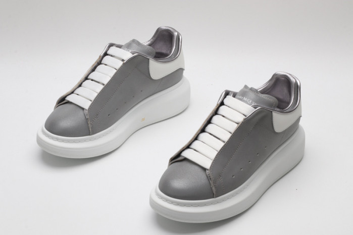 Mcqv*en oversized sneaker