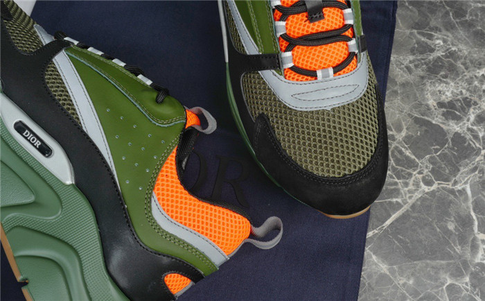 d1or b22 sneaker