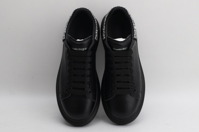 Mcqv*en oversized sneaker