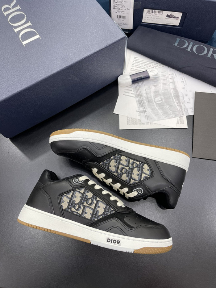 d1or b27 sneaker