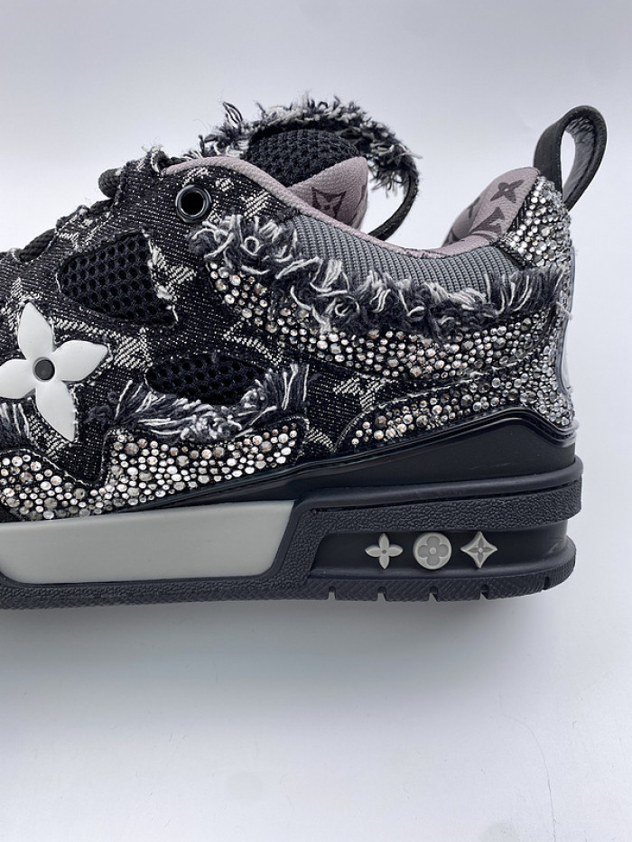 LOU1VTON SKATE SNEAKER