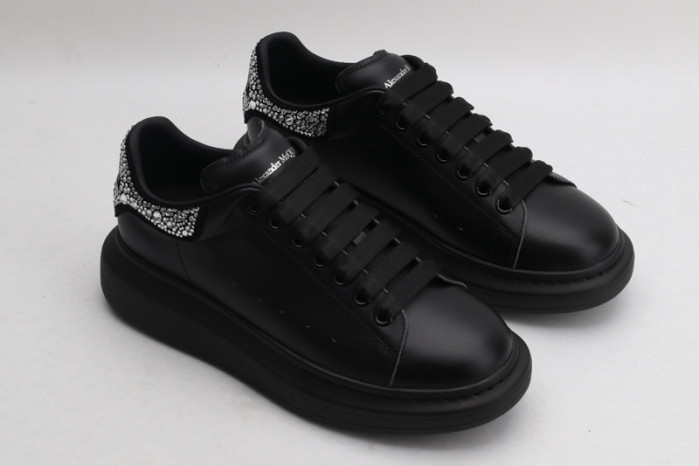Mcqv*en oversized sneaker