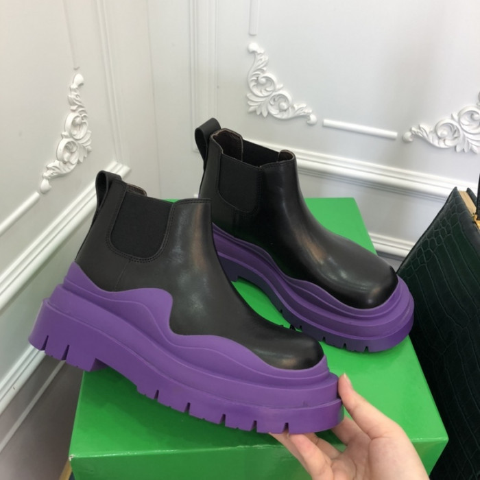 botteg*Ve*ne*ta tire leather ankle boots