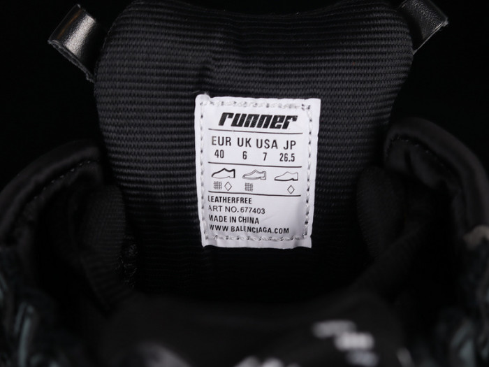 blcg runner sneaker