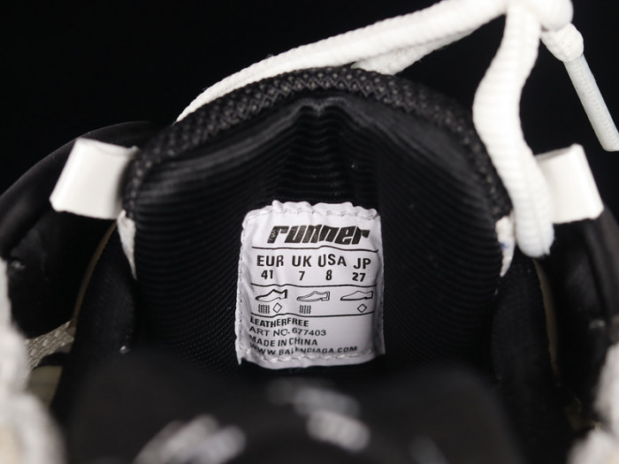 blcg runner sneaker