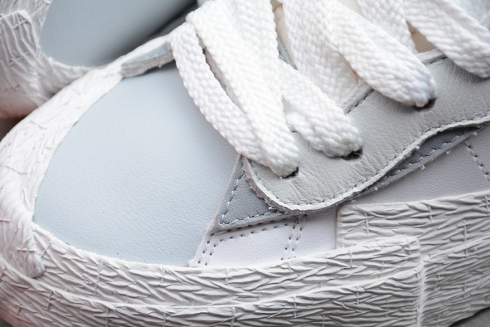 nike blazer mid sacai white grey bv0072-100
