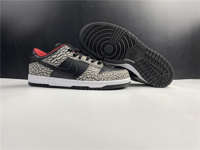 S*pre* x nike sb dunk low pro 