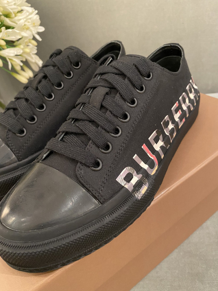 Bur*berry Vintage Check Cotton Sneakers