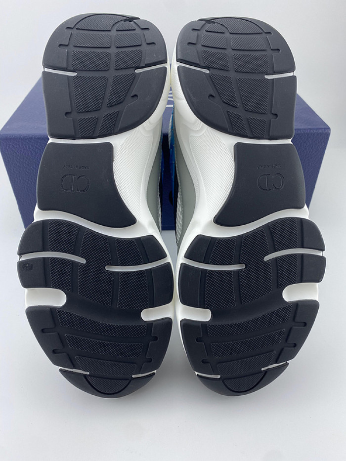 d1or b22 sneaker