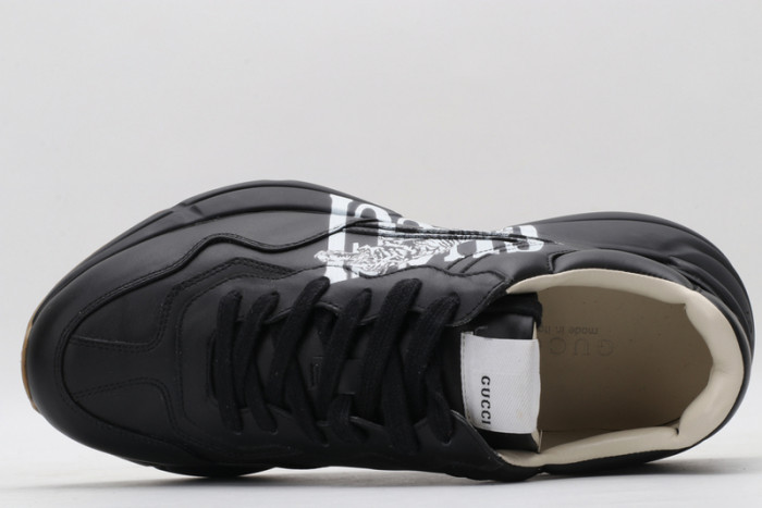 gc rhyton sneakers