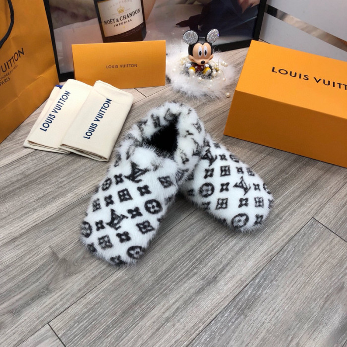 lou1_ton flat mule