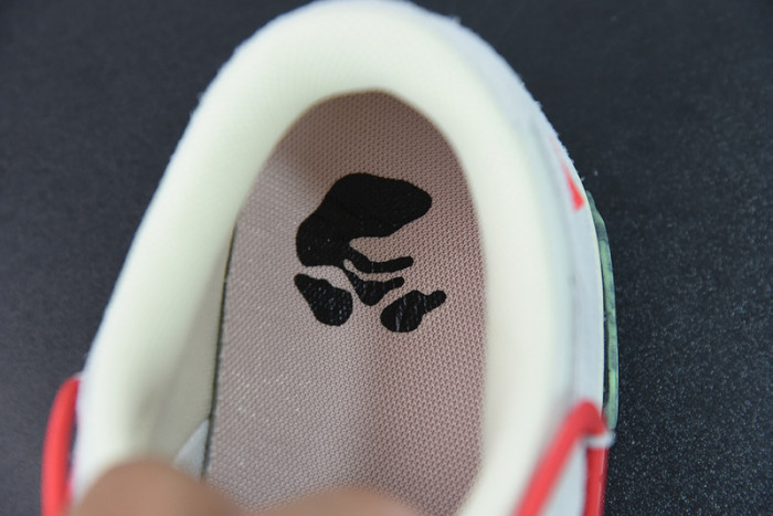 ow x dunk low 