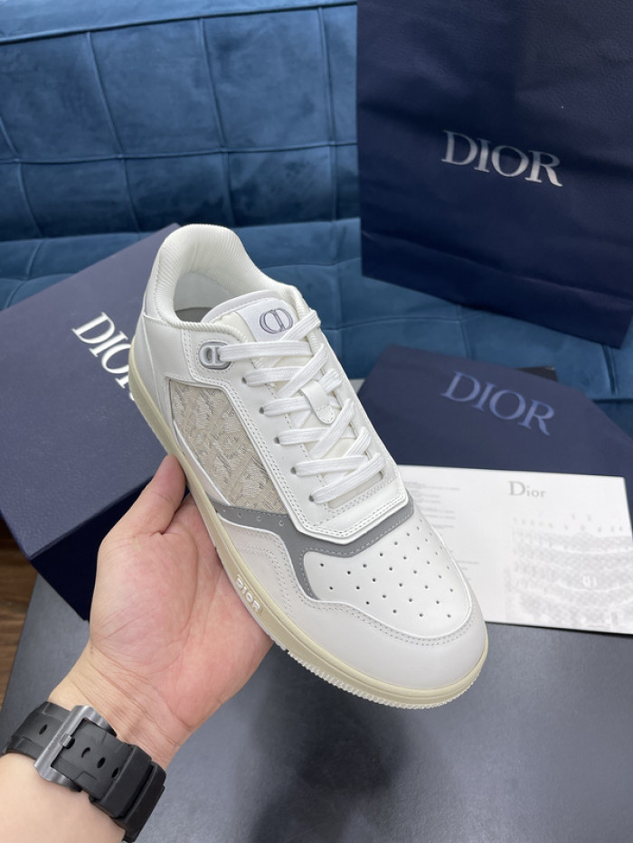 d1or b27 sneaker