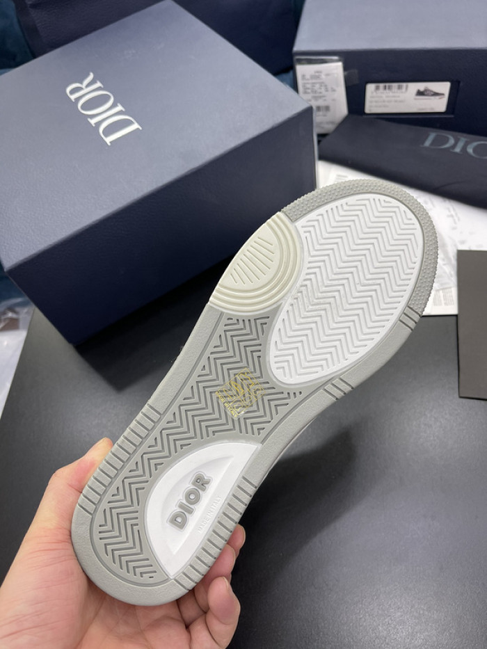 d1or b27 sneaker