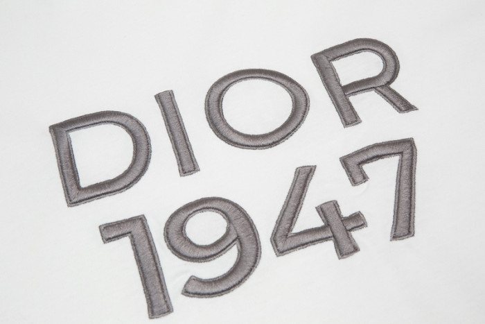 d10r t-shirt 2405001