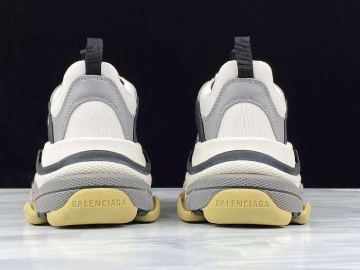BLC* Triple S Trainer