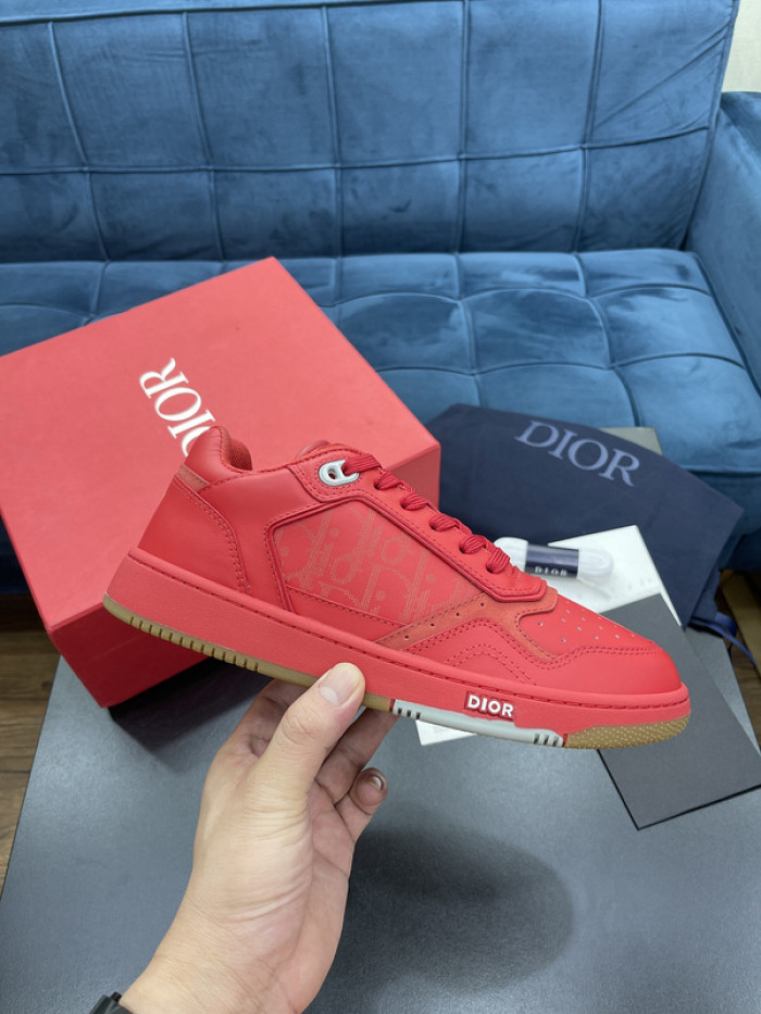 d1or b27 sneaker