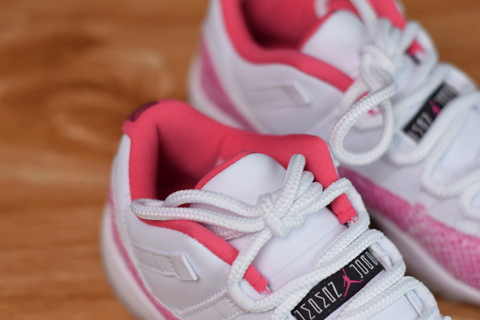 air jordan 11 low white pink snakeskin ah7860-106