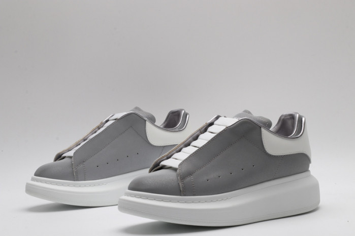Mcqv*en oversized sneaker
