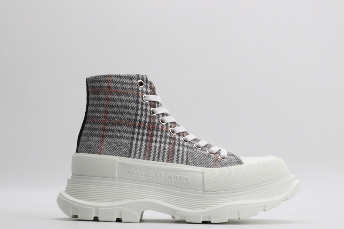 Mcqv*en tread slick