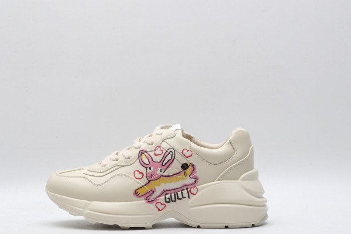 gc rhyton sneakers