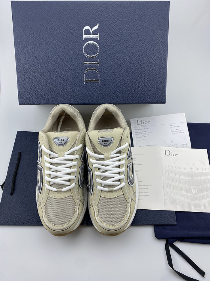 d1or b30 sneaker