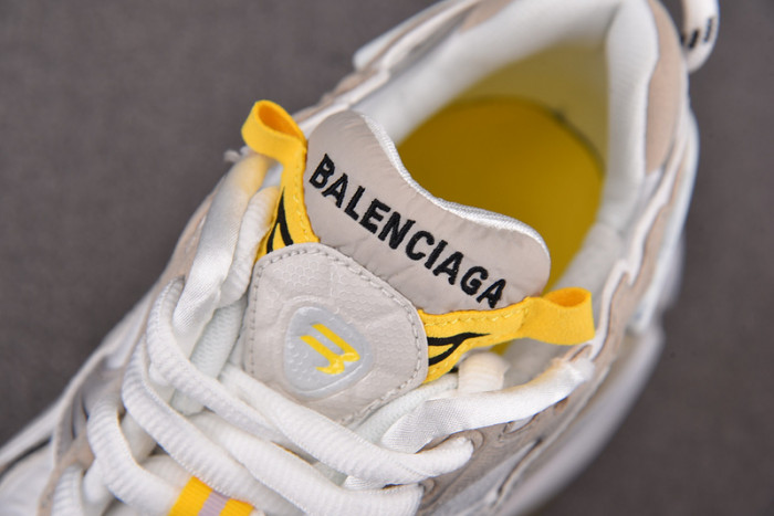 blcg runner sneaker