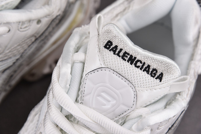 blcg runner sneaker