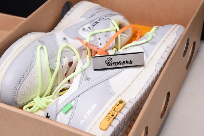 ow x dunk low 