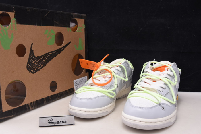 ow x dunk low 