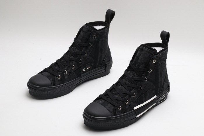 d1or b23 sneaker